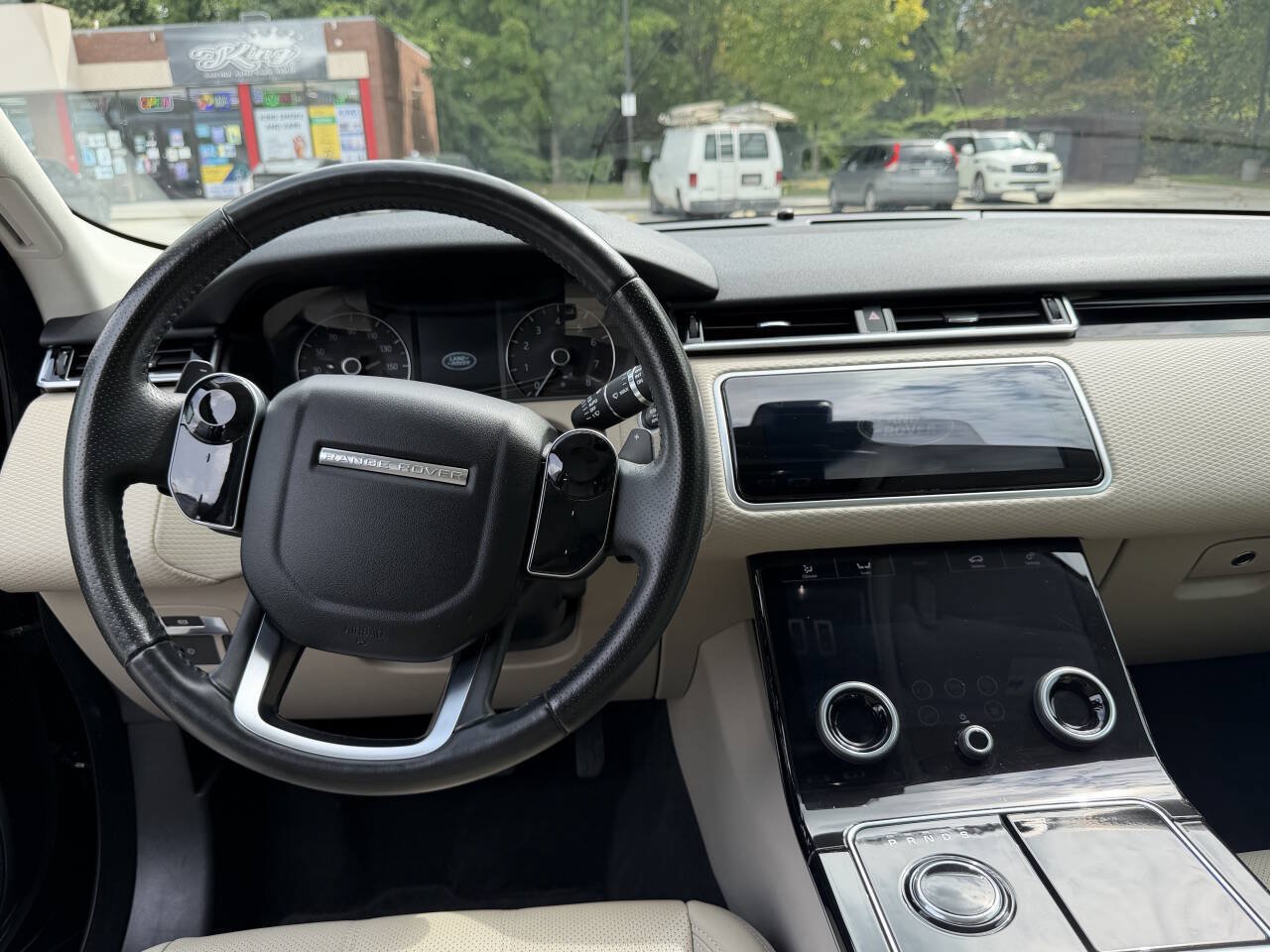 Used 2018 Land Rover Range Rover Velar S AWD/4WD image 13