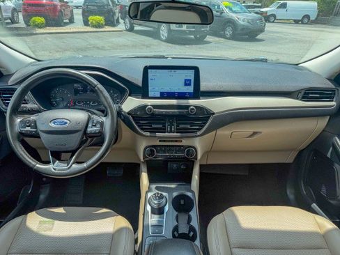 Used 2022 Ford Escape SEL FWD image 7
