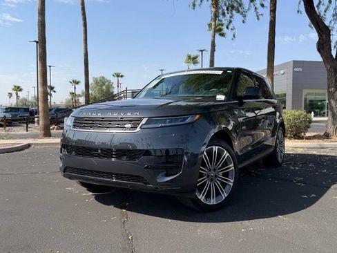 Used 2025 Land Rover Range Rover Sport SE AWD/4WD image 1