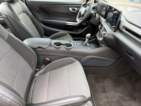 Used 2026 Ford Mustang Coupe RWD image 11