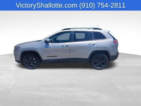 Certified 2020 Jeep Cherokee Latitude Plus FWD image 11