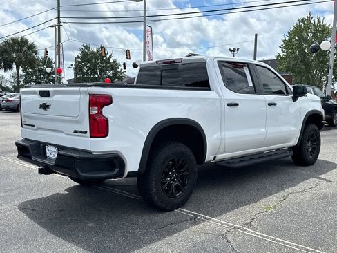 Used 2024 Chevrolet Silverado 1500 ZR2 AWD/4WD image 3