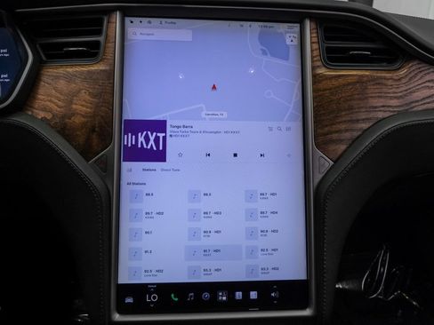 Used 2020 Tesla Model S Long Range AWD/4WD image 26