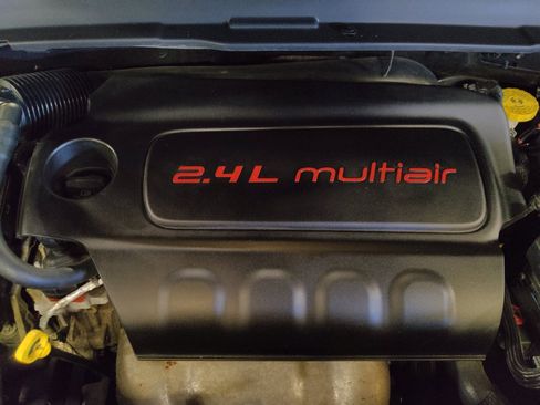 Used 2018 Jeep Compass Limited w/ Navigation Group AWD/4WD image 30