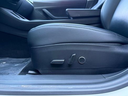 Used 2021 Tesla Model 3 Standard Range Plus image 26