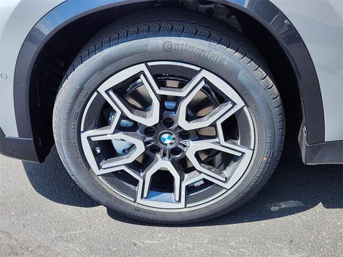 Used 2025 BMW X1 xDrive28i image 7