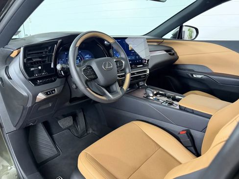 Used 2025 Lexus RX 350 AWD image 9