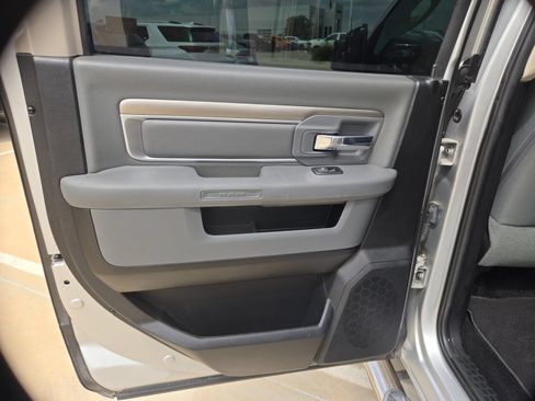 Used 2016 RAM 1500 Lone Star RWD image 14