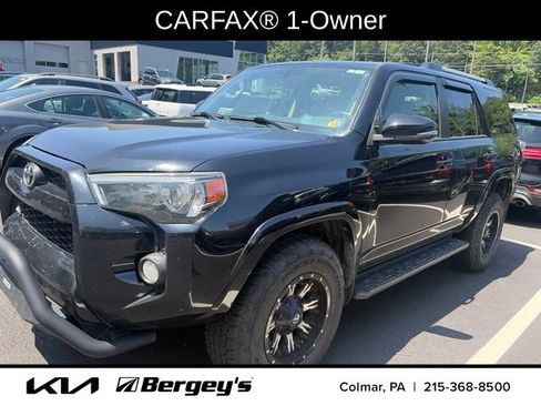 Used 2019 Toyota 4Runner SR5 Premium AWD/4WD image 3