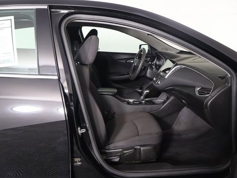 Used 2022 Chevrolet Malibu LT image 23
