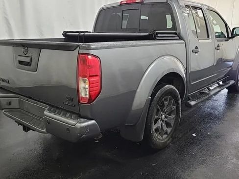 Used 2019 Nissan Frontier SV w/ Value Truck Package RWD image 4