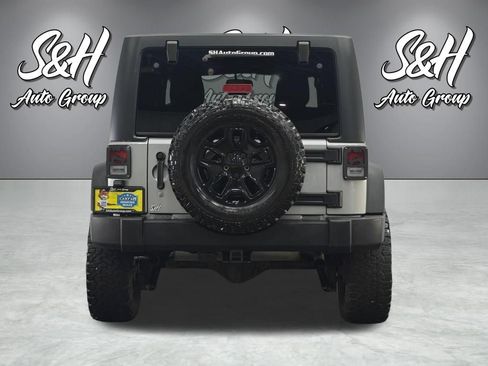 Used 2015 Jeep Wrangler Unlimited Sport w/ Quick Order Package 24S AWD/4WD image 16