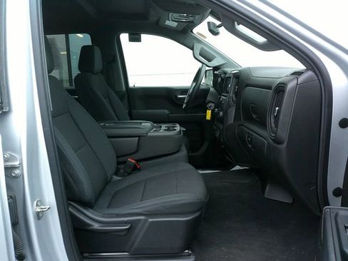 Used 2020 Chevrolet Silverado 1500 Custom Trail Boss w/ Custom Convenience Package AWD/4WD image 25