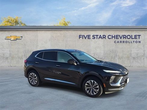 Used 2024 Buick Envision Preferred image 2