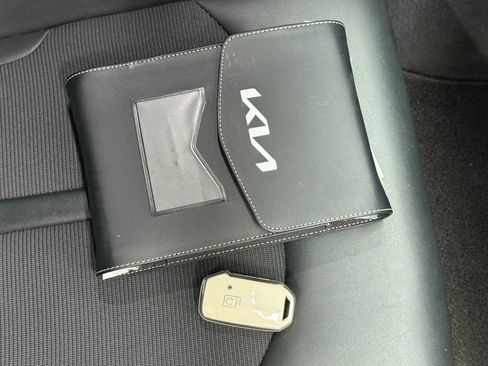 Used 2023 Kia K5 GT-Line image 36