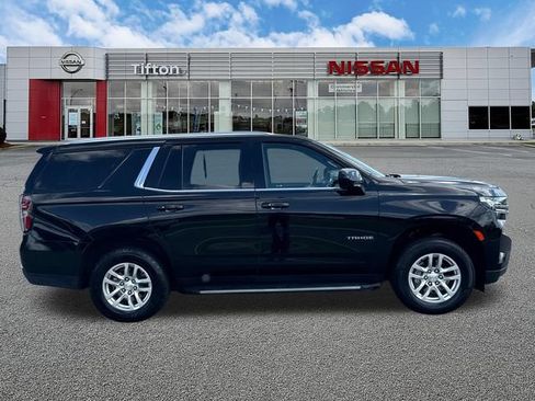 Used 2024 Chevrolet Tahoe LT RWD image 8