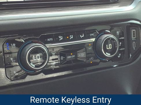 New 2026 Chevrolet Silverado 2500 LTZ w/ LTZ Premium Package AWD/4WD image 8