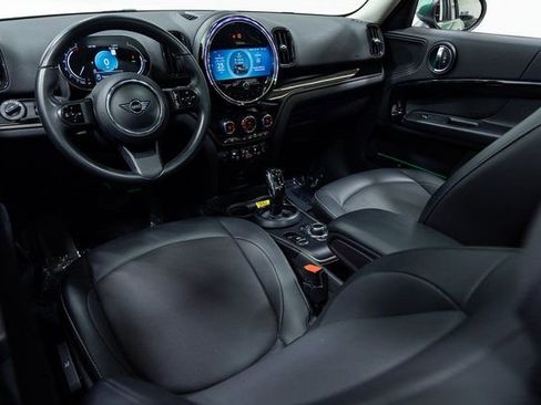 Certified 2023 MINI Cooper Countryman Signature image 21
