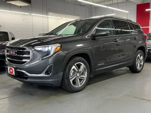 Used 2020 GMC Terrain SLT w/ Preferred Package AWD/4WD image 1