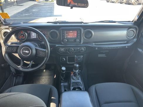Used 2021 Jeep Wrangler Unlimited Sport AWD/4WD image 21