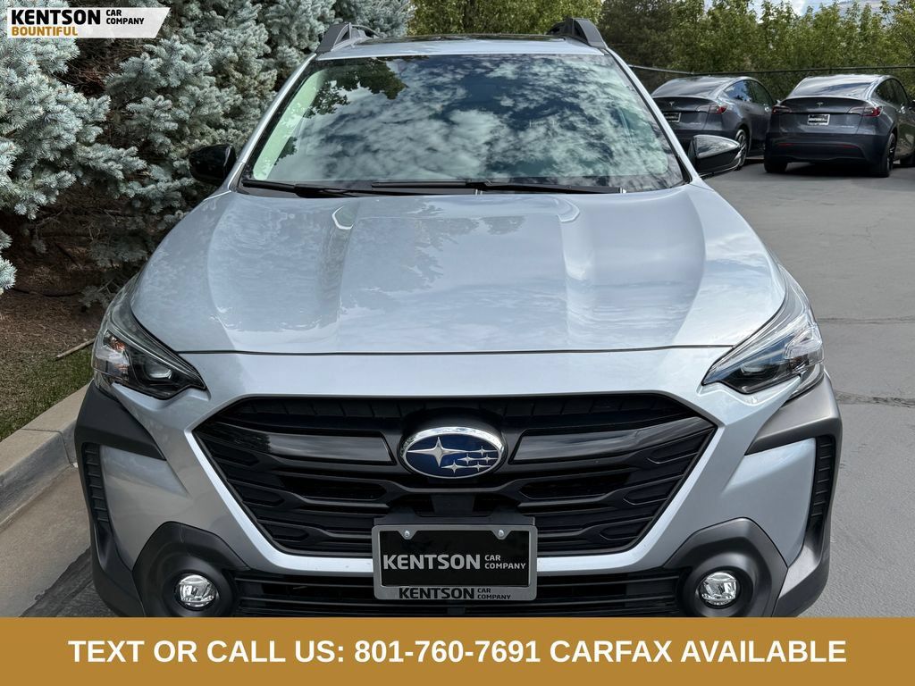 Used 2025 Subaru Outback Onyx Edition AWD/4WD image 2