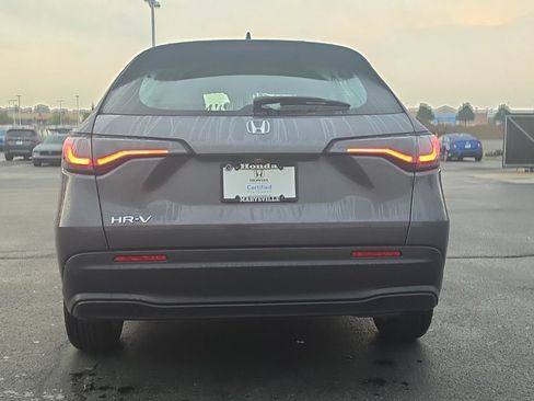 Certified 2024 Honda HR-V LX image 6