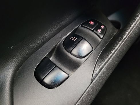Used 2015 Nissan Altima 2.5 S w/ Sport Value Package FWD image 27
