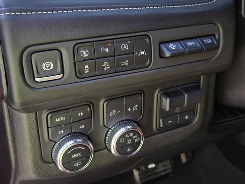 Used 2024 GMC Yukon XL Denali Ultimate AWD/4WD image 24