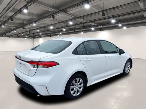Used 2024 Toyota Corolla LE FWD image 7