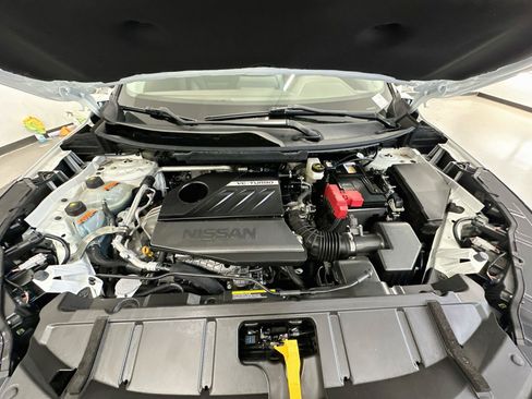 Used 2023 Nissan Rogue SV w/ SV Premium B Package AWD/4WD image 35