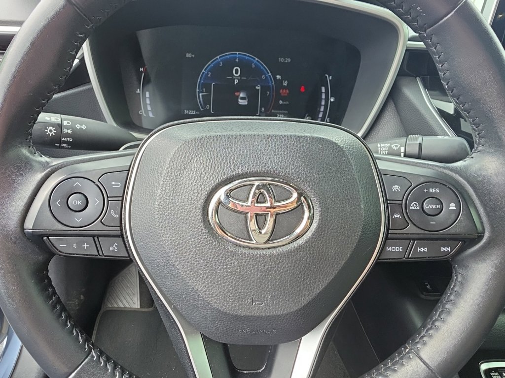 Used 2023 Toyota Corolla XSE FWD image 18