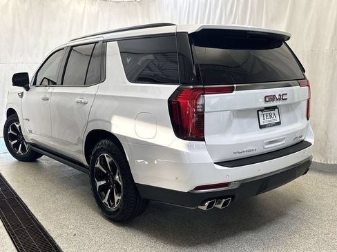 Used 2024 GMC Yukon XL Denali Ultimate AWD/4WD image 8