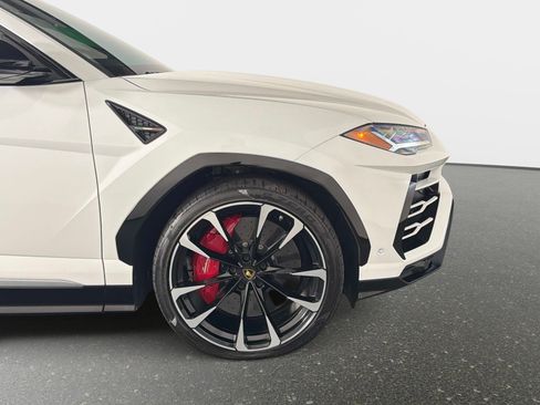 Used 2019 Lamborghini Urus AWD/4WD image 20