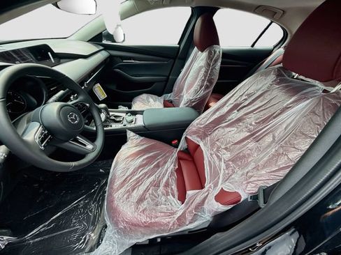 New 2026 MAZDA MAZDA3 Carbon AWD/4WD image 21