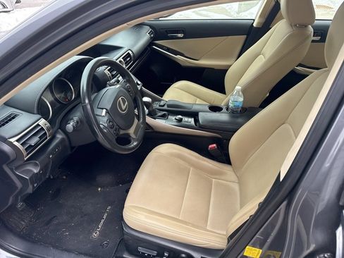 Used 2014 Lexus IS 250 AWD w/ Navigation Package image 9