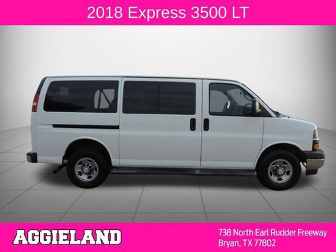 Used 2018 Chevrolet Express 3500 LT w/ LT Preferred Equipment Group RWD image 2