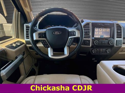 Used 2016 Ford F150 Lariat image 8