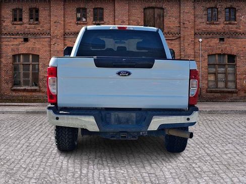 Certified 2021 Ford F250 XL w/ Power Equipment Group AWD/4WD image 5