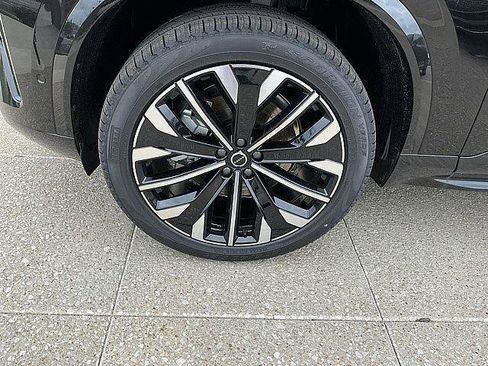 New 2026 Volvo XC90 B6 Ultra AWD/4WD image 12