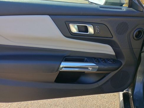 Used 2024 Ford Mustang Premium image 10