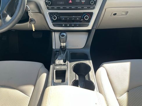 Used 2016 Hyundai Sonata SE image 36