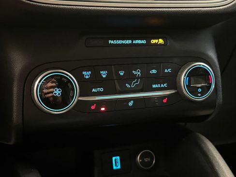 Used 2020 Ford Escape SEL AWD/4WD image 15