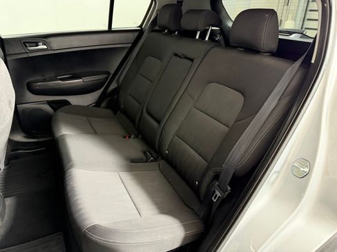 Used 2022 Kia Sportage LX FWD image 18