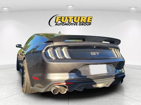 Used 2020 Ford Mustang GT RWD image 4