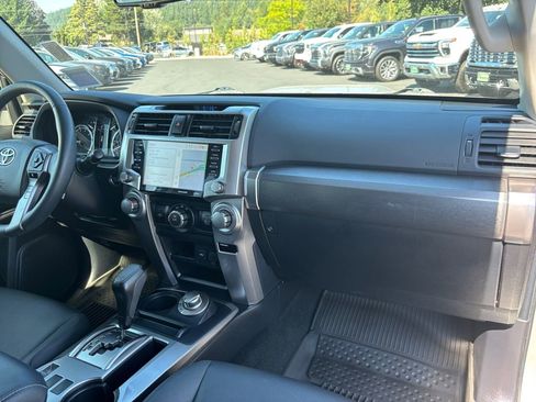Used 2022 Toyota 4Runner TRD Sport image 27