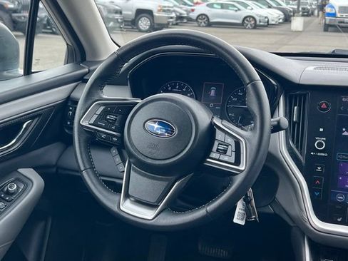 Used 2020 Subaru Outback Premium AWD/4WD image 16