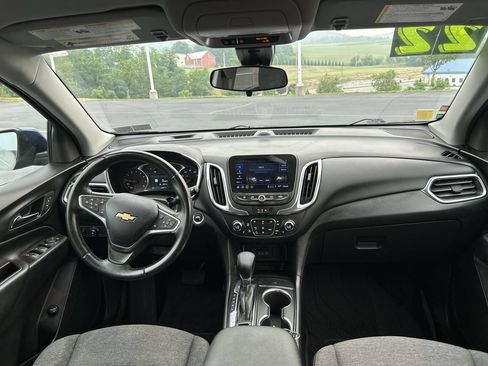 Used 2022 Chevrolet Equinox LT AWD/4WD image 17