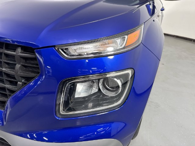 Used 2022 Hyundai Venue SE FWD image 27