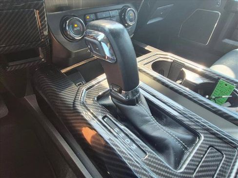Used 2020 Ford F150 Lariat RWD image 12