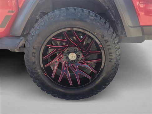 Used 2020 Jeep Gladiator Sport w/ Quick Order Package 24S image 8